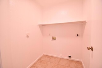 6780 N 74th Dr in Glendale, AZ - Building Photo - Building Photo