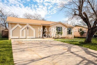1804 Easton Dr in Round Rock, TX - Building Photo - Building Photo