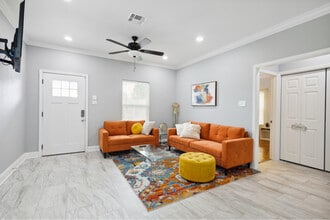 1332-1334 Tricou St in New Orleans, LA - Foto de edificio - Building Photo