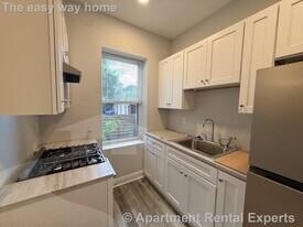 74 Kirkland St, Unit #5 in Cambridge, MA - Building Photo
