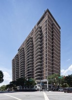 620 Peachtree St NE, Unit 1402 in Atlanta, GA - Building Photo