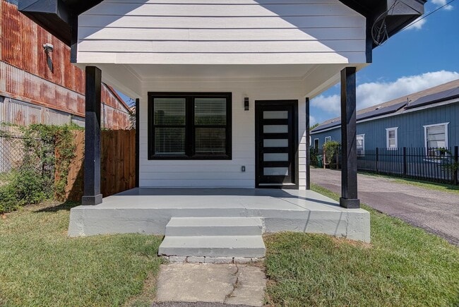 7001 Avenue P in Houston, TX - Building Photo - Building Photo