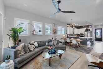7274 Kodiak Ln in Sarasota, FL - Building Photo - Building Photo