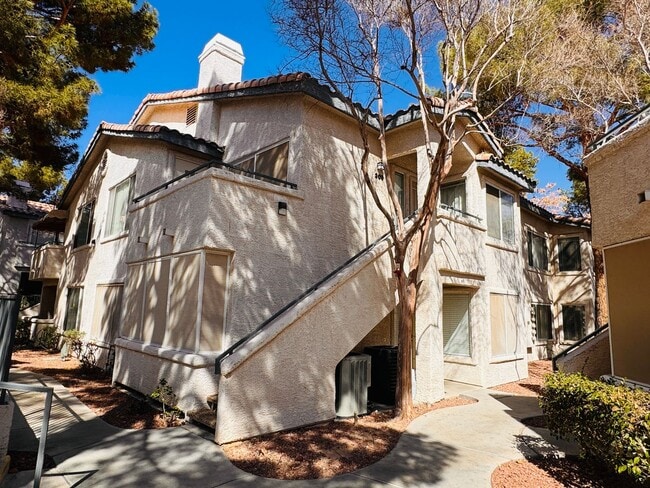 property at 3047 Casey Dr