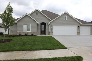 4609 Chambers Bay Dr in Columbia, MO - Building Photo