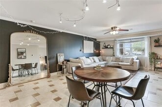 3456 Cleary Ave, Unit 101 in Metairie, LA - Foto de edificio - Building Photo