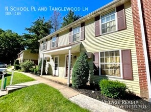 337 N School Pl in Dallastown, PA - Building Photo - Building Photo