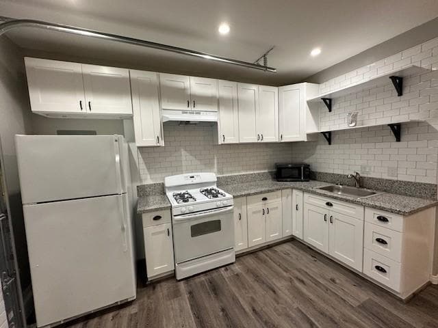 property at 3261 Cole Ave