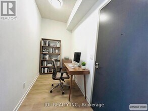 36 Forest Manor Rd in Toronto, ON - Building Photo - Building Photo