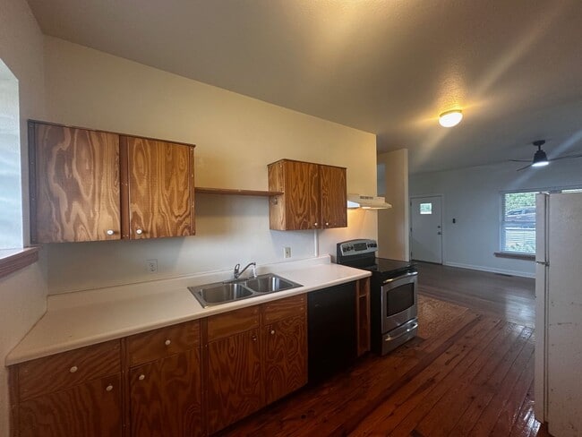 1534 S Gadsden St in Tallahassee, FL - Building Photo - Building Photo
