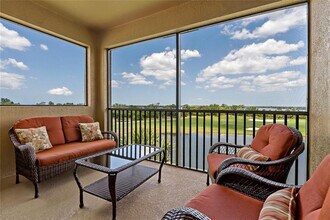 6411 Grand Estuary Trail in Bradenton, FL - Building Photo - Building Photo