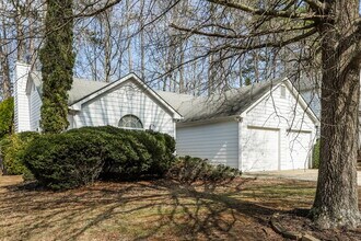 4622 Noah Overlook W in Acworth, GA - Building Photo - Building Photo