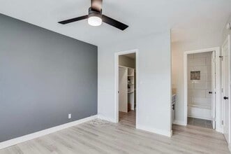 4361 Berryman Ave, Unit 10 in Los Angeles, CA - Building Photo - Building Photo
