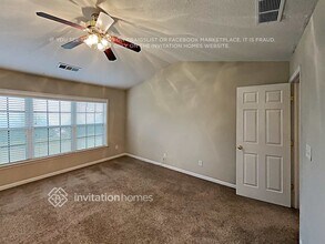 172 Wallnut Hall Cir in Woodstock, GA - Foto de edificio - Building Photo