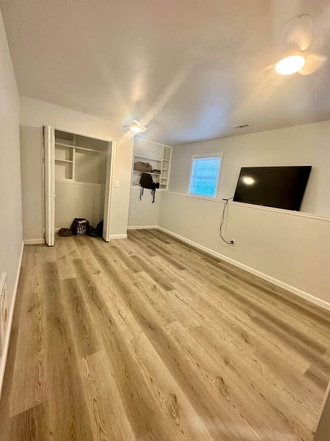 5403 Veld Ct in Fredericksburg, VA - Foto de edificio - Building Photo