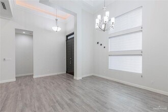 2200 S 10th St in McAllen, TX - Building Photo - Building Photo