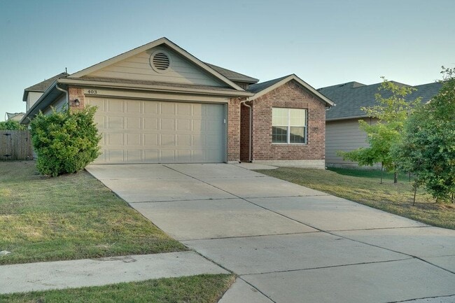 403 Pentire Way in Hutto, TX - Building Photo - Building Photo