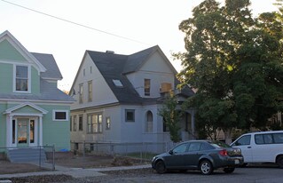 636 N Lake St in Reno, NV - Building Photo
