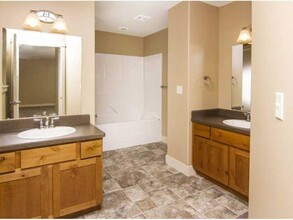 5823 Horseshoe Trl in Billings, MT - Building Photo - Building Photo