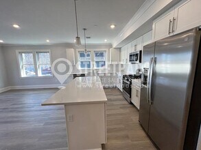 80 N Beacon St in Boston, MA - Building Photo - Building Photo