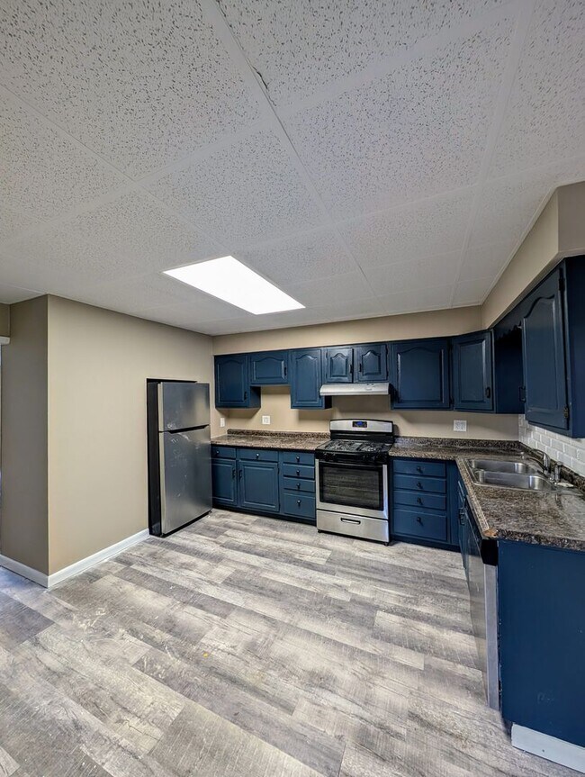 517 Center Ave in Pitcairn, PA - Building Photo - Building Photo