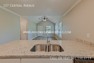 127 Central Ave in Jacksonville, AR - Building Photo - Building Photo