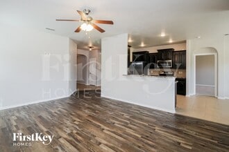 5134 Mountain View Dr in Krum, TX - Building Photo - Building Photo