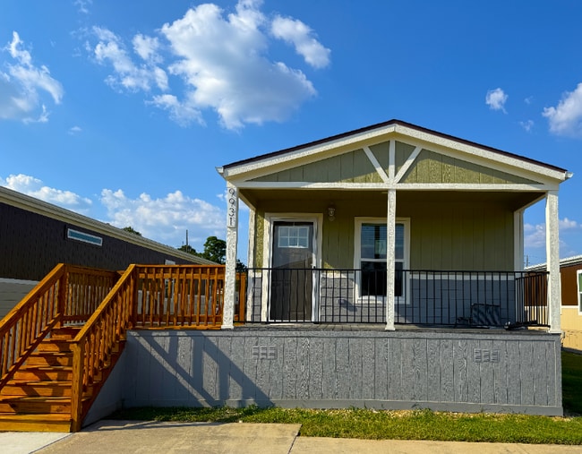 property at 10118 Falvey Lk Ln