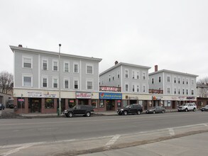 423-431 Park Ave in Worcester, MA - Building Photo - Building Photo