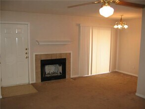 201 Axis Deer Trail in Hutto, TX - Building Photo - Building Photo