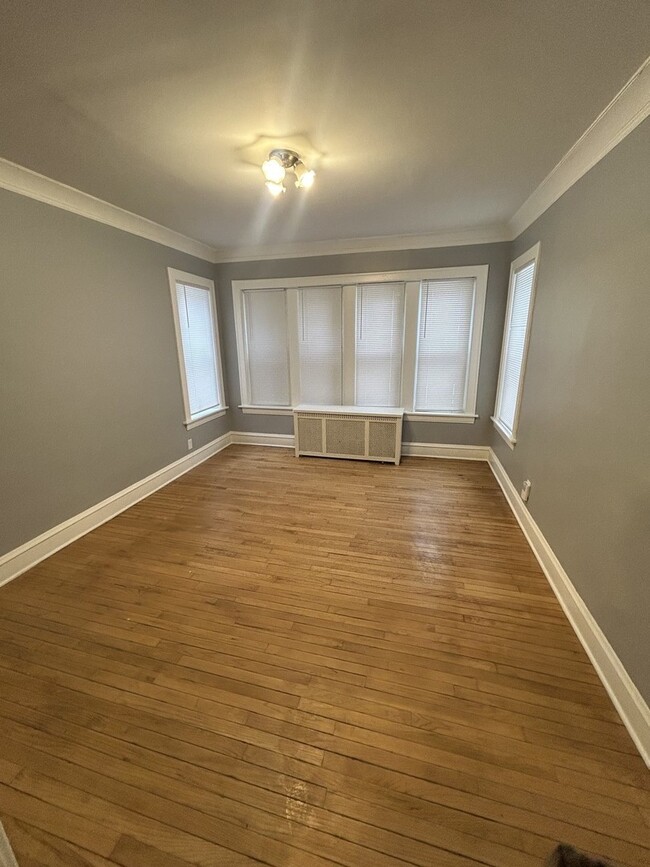 7113 S Emerald Ave in Chicago, IL - Building Photo - Building Photo