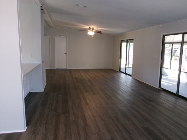 4 Gentle Ben Path in Ormond Beach, FL - Building Photo - Building Photo