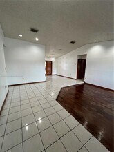 921 SW 139th Ave in Miami, FL - Building Photo - Building Photo