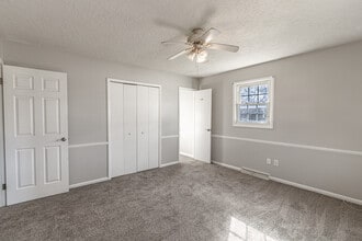 3520 Tower Dr in Dover, PA - Building Photo - Building Photo