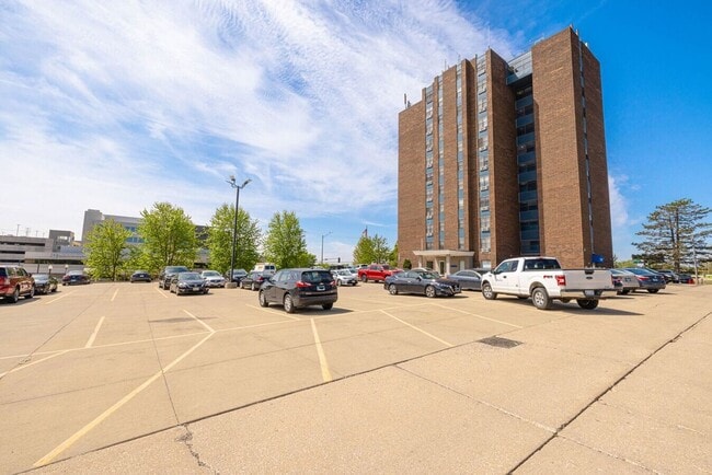 1505 N Peoria Ave in Peoria, IL - Building Photo - Building Photo