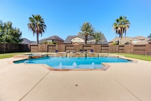 28318 Wild Mustang Ln in Fulshear, TX - Building Photo