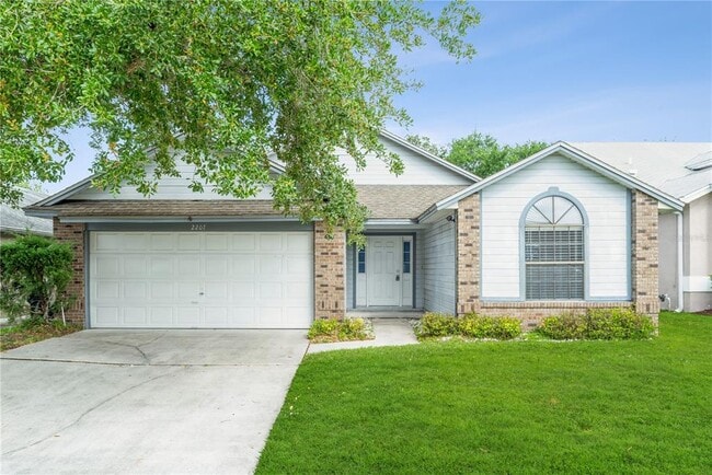 property at 2207 Settlers Trail