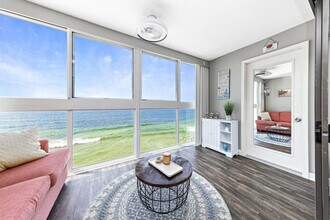 1007 W Beach Blvd in Gulf Shores, AL - Building Photo - Building Photo