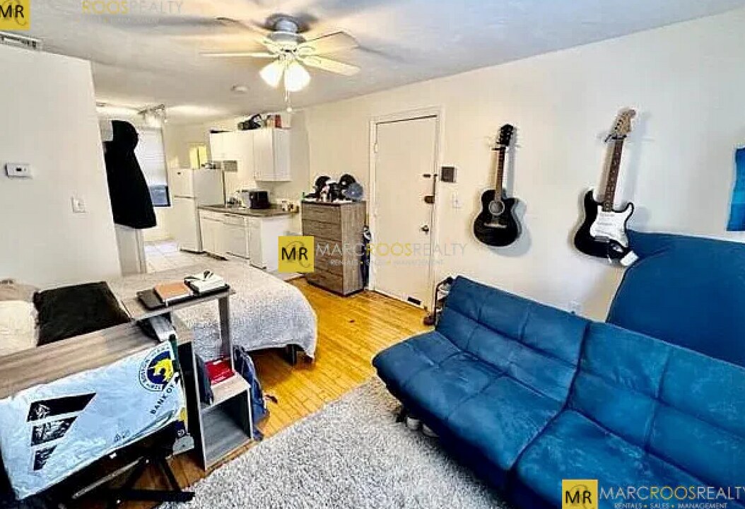 19 Charter St, Unit 1 in Boston, MA - Foto de edificio