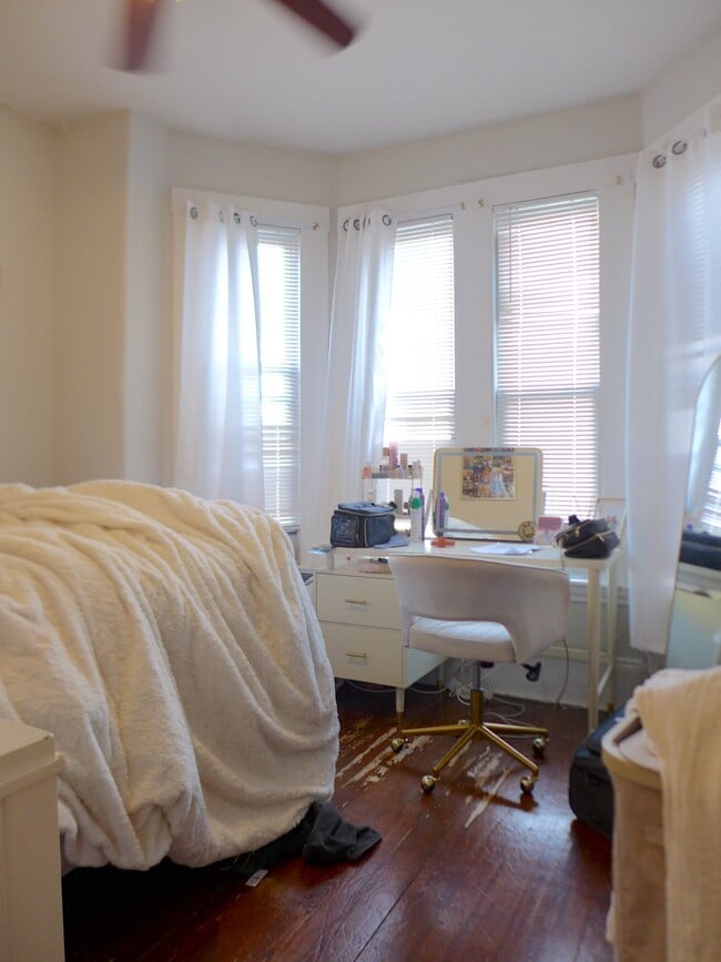 24 Dell Ave in Boston, MA - Building Photo - Building Photo