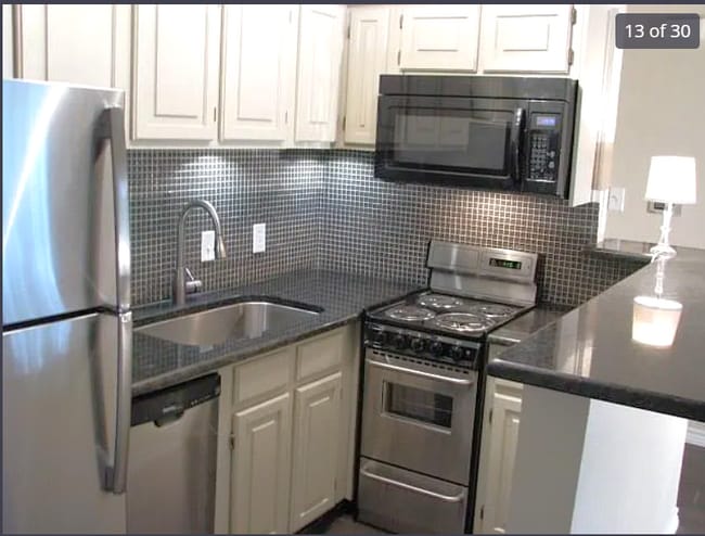 2314 Bamboo Dr, Unit I303 in Arlington, TX - Building Photo - Building Photo