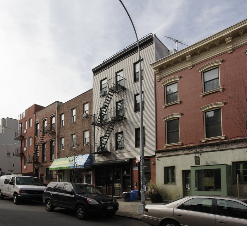 300 Bedford Ave in Brooklyn, NY - Building Photo