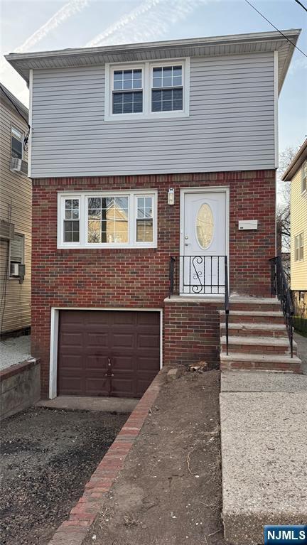 property at 31 Chestnut St