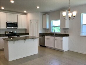 15514 Gemini Dr in Mascotte, FL - Building Photo - Building Photo