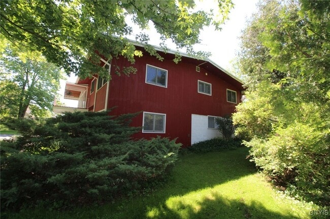 property at 6363 Muskrat Bay Rd
