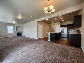 1607 Smokey Ridge Way in Colorado Springs, CO - Building Photo - Building Photo