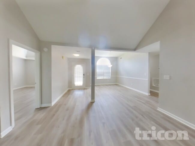 1128 Misty Meadows Crossing in Hampton, GA - Building Photo - Building Photo