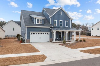 181 Sailor Sky Wy in Hampstead, NC - Building Photo - Building Photo