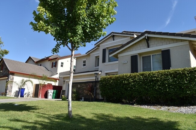 870 Alabaster Ct in Atwater, CA - Building Photo - Building Photo