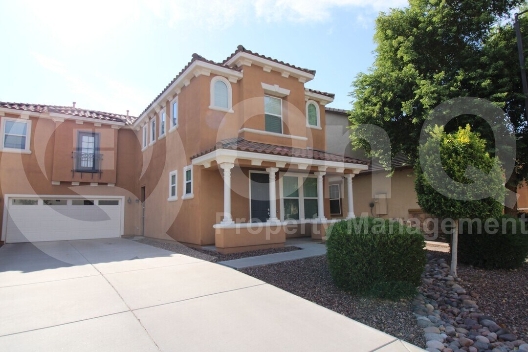 9134 S Roberts Rd in Tempe, AZ - Building Photo
